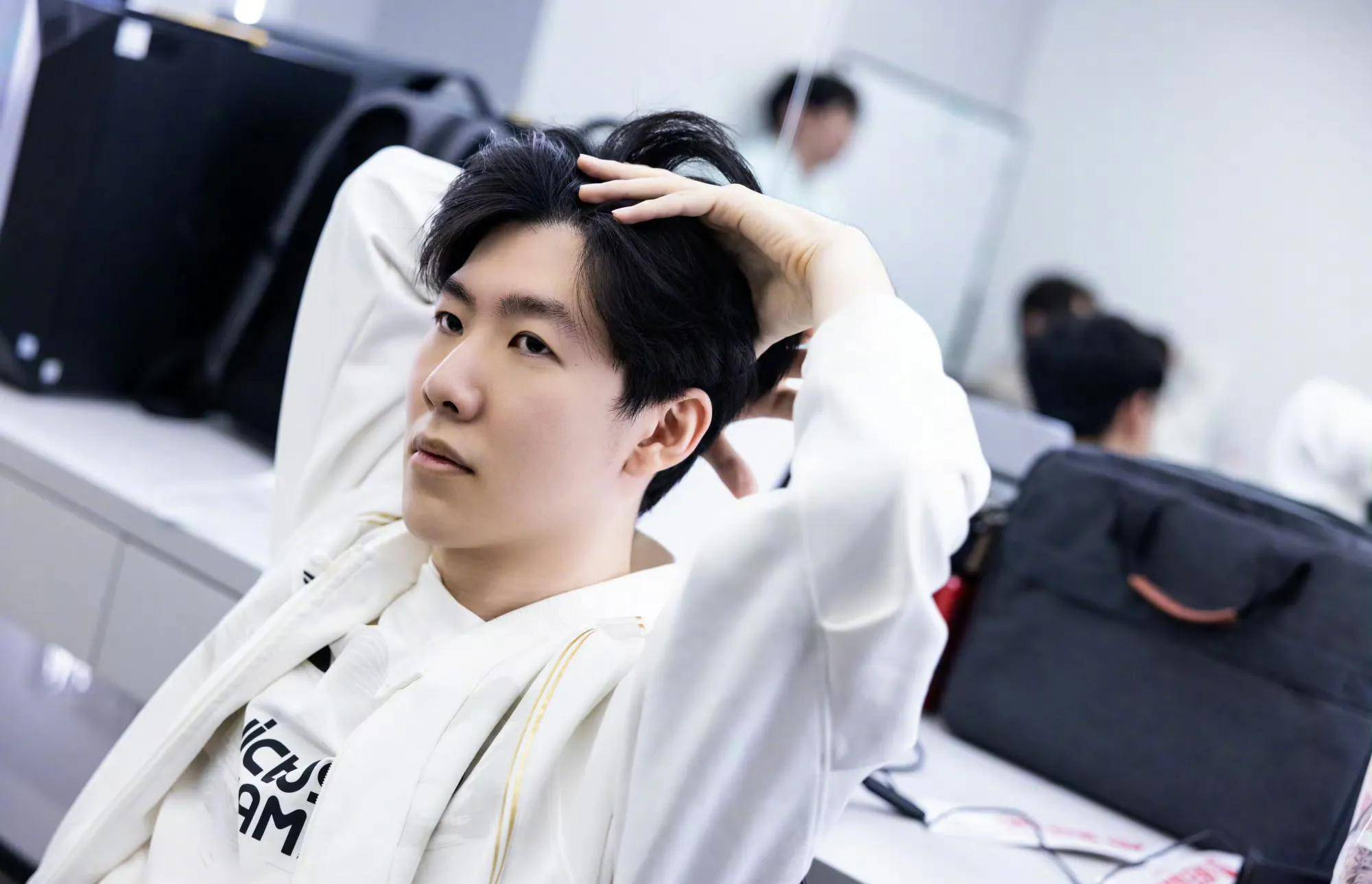 产业的多项 产业的多项