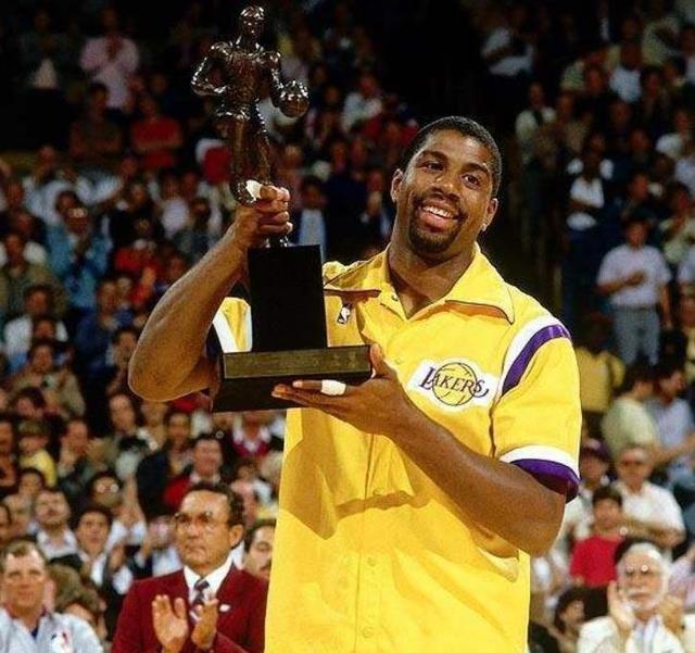 更依赖于团 更依赖于团