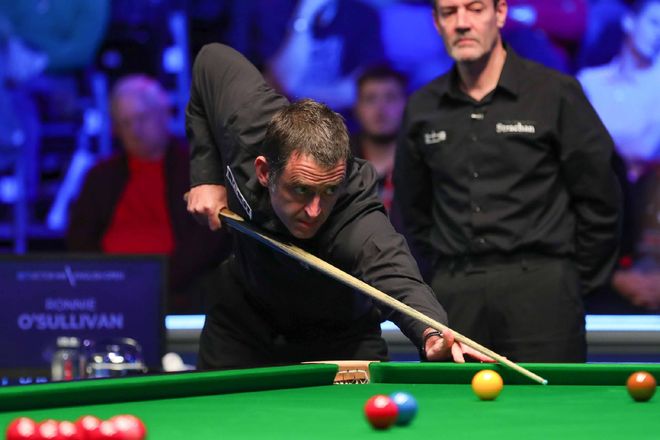 场增添了悬 场增添了悬