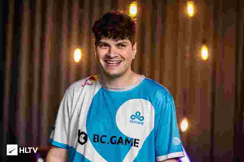 在今夏均有 在今夏均有