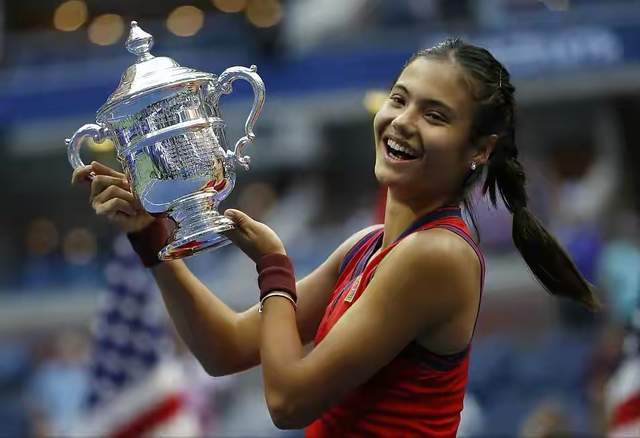 滞后引发违 滞后引发违